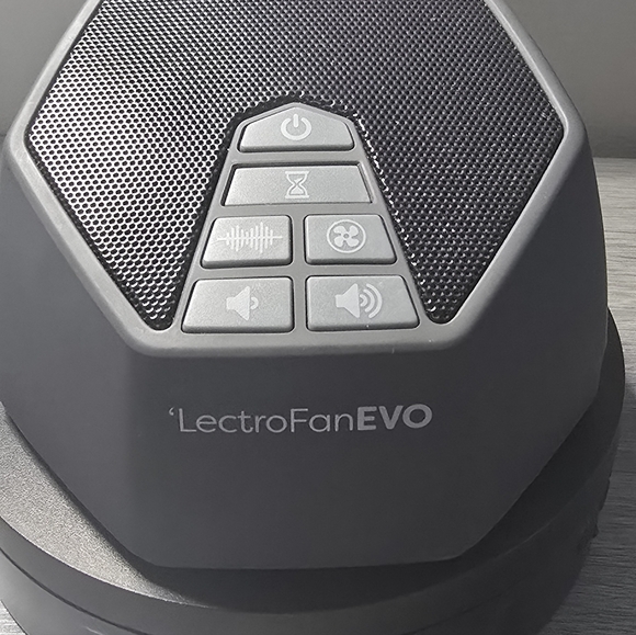 EVO Black Noise Machine - Picture 5 of 13